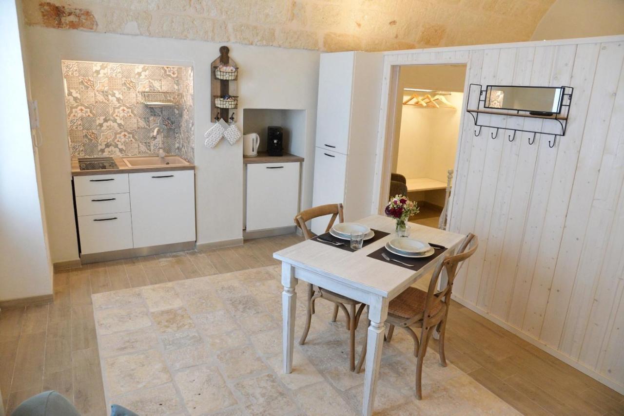 Suite Vitti 5 - Puglia Mia Apartments Monopoli Buitenkant foto